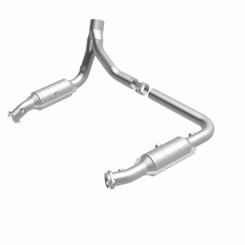MagnaFlow OEM Grade Direct-Fit Catalytic Converter 52451 for 2007-2008 Dodge Ram 1500 5.7L