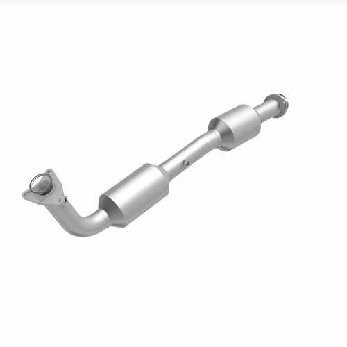 MagnaFlow 49630 OEM Grade Direct-Fit Catalytic Converter for 2007-2022 Toyota Sequoia
