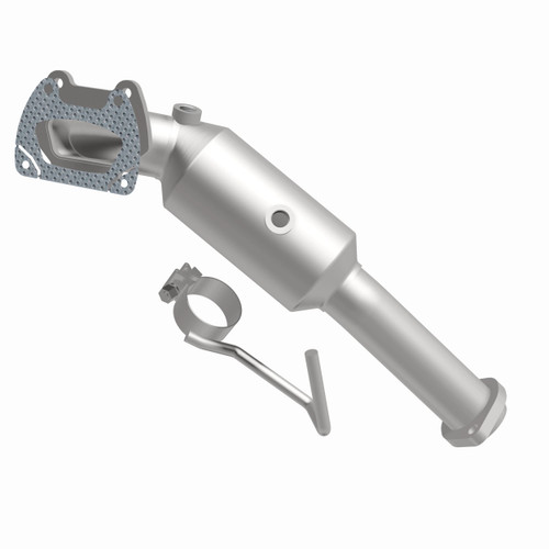 MagnaFlow 21-030 OEM Grade Direct-Fit Catalytic Converter for 2012-2024 Jeep Gladiator/Wrangler