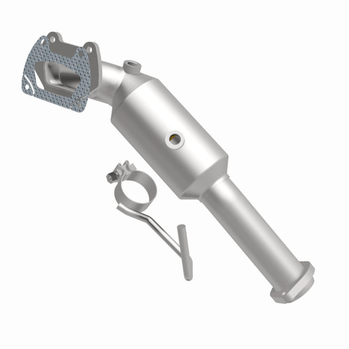 MagnaFlow 21-030 OEM Grade Direct-Fit Catalytic Converter for 2012-2024 Jeep Gladiator/Wrangler