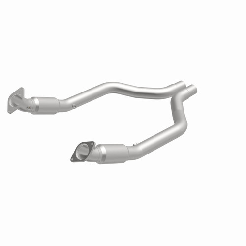 MagnaFlow 16420 OEM Grade Direct-Fit Catalytic Converter for 2005-2014 Chrysler 300/Dodge Challenger/Charger/Magnum
