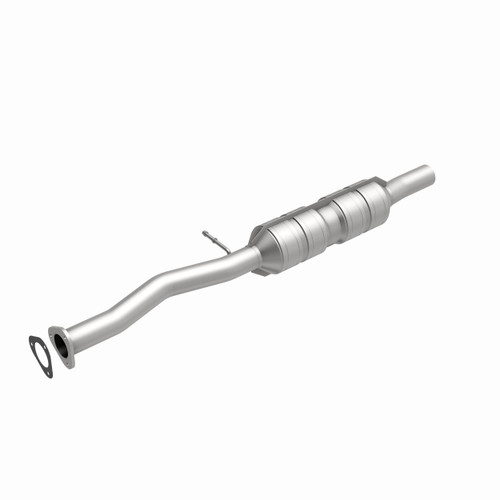 MagnaFlow HM Grade Direct-Fit Catalytic Converter 55323 for 2000-2005 Ford Excursion F-250