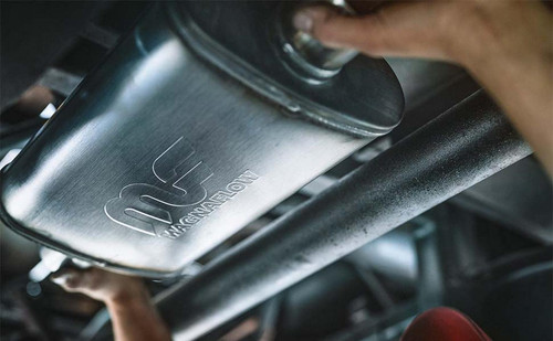 MagnaFlow Oval Straight-Through Muffler 12158 2.5in Center/Dual