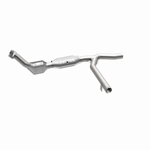 MagnaFlow OEM Grade Direct-Fit Catalytic Converter 51199 for 2001-2004 Ford Expedition F-150