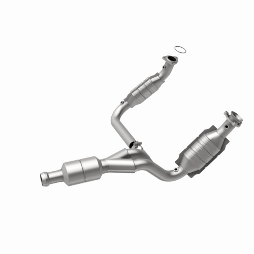 MagnaFlow Direct Fit Converter for 2009-2013 Chevy Avalanche 5.3L