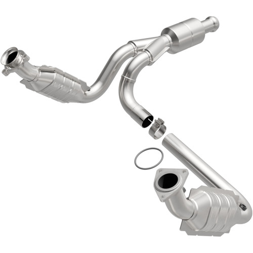 MagnaFlow OEM Grade Direct-Fit Catalytic Converter 51578 for 2009-2014 GM Avalanche Escalade