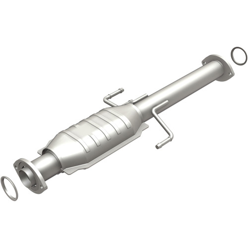 MagnaFlow 23770 HM Grade Direct-Fit Catalytic Converter for 2000-2004 Toyota Tacoma