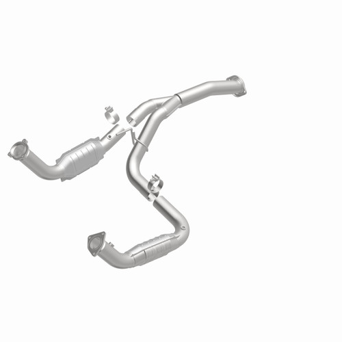 MagnaFlow 21-252 OEM Grade Direct-Fit Catalytic Converter for 2011-2019 Chevrolet GMC Sierra Silverado 2500/3500 HD