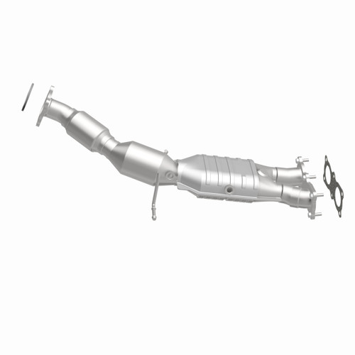 MagnaFlow OEM Grade Direct-Fit Catalytic Converter 52005 for 2010-2015 Volvo S80 XC60