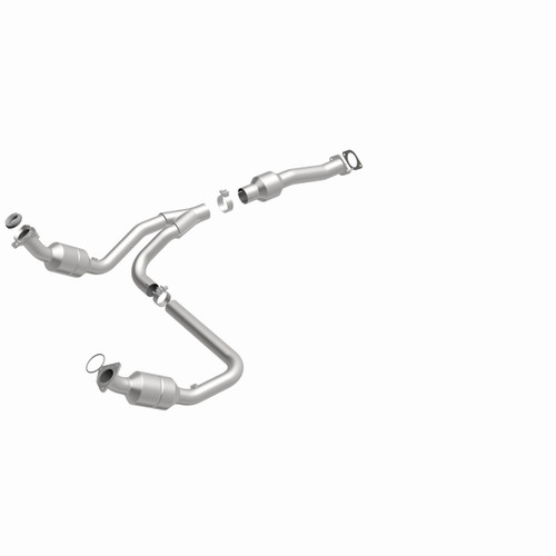 MagnaFlow OEM Grade Direct-Fit Catalytic Converter 52134 for 2009-2014 GM Express Savana