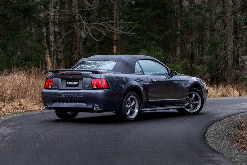 MBRP 2.5in Dual Split Rear AL w/ 3.5in Tips for Ford Mustang GT/Mach 1