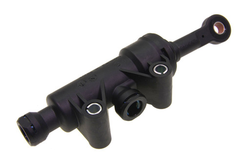 Clutch Master Cylinder SH5196 - angled view
