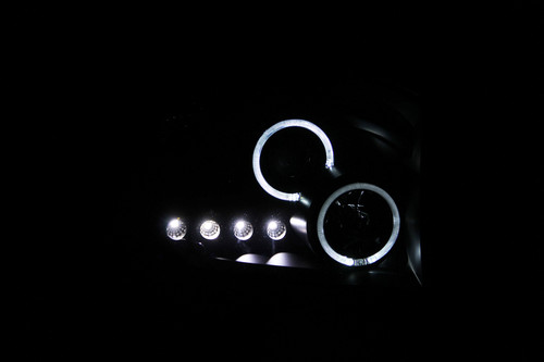 ANZO Projector Headlights w/ Halo Black for Dodge Ram 1500 | 111209
