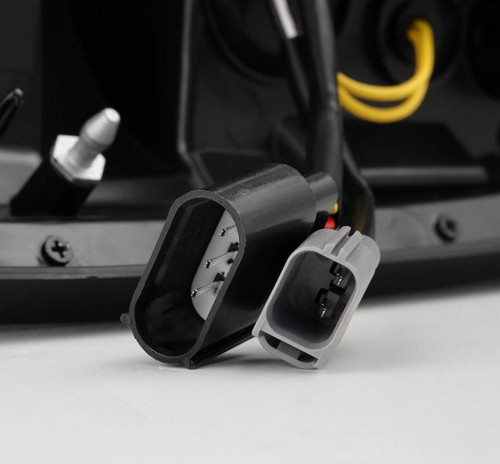 AlphaRex LUXX-Series LED Tail Lights for Ford F150 | 658001