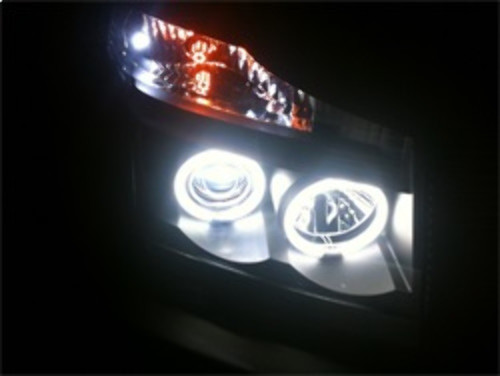 Spyder Projector Headlights CCFL Halo for Nissan Titan/Armada - Black