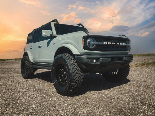Tuff Country Suspension Lift Kit for Ford Bronco (3.5in, w/ Upper Control Arms)