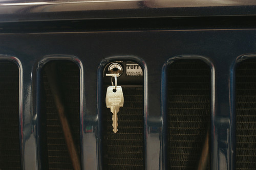 Tuffy Hood Lock Black for Jeep Wrangler TJ & LJ (2001)