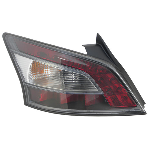 Left Tail Light Assembly DS678-B100L - front view