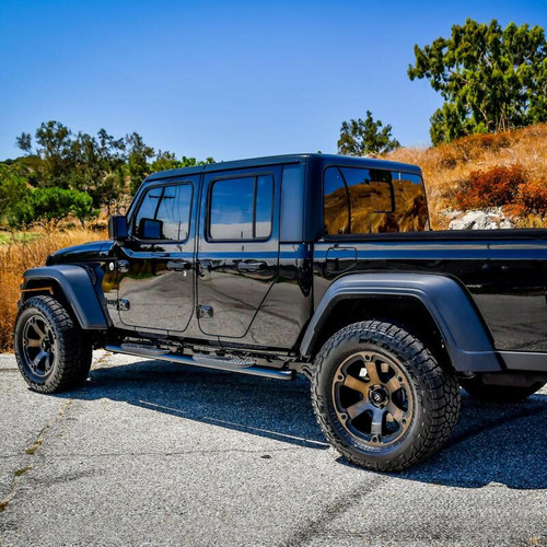Westin PRO TRAXX 4 Oval Nerf Step Bars for Jeep Gladiator 20-22 - Black
