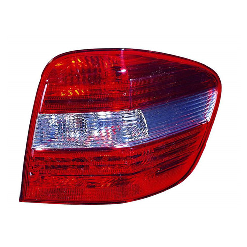 Right Tail Light Assembly 440-1946R-AQV - front view