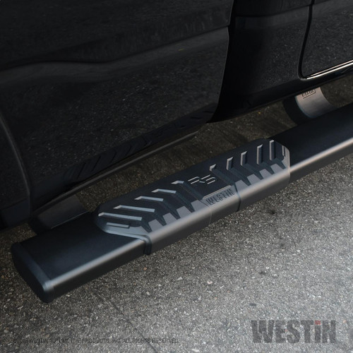 Westin R5 M-Series W2W Nerf Step Bars for Ram 1500 Crew Cab 19-21 - Black