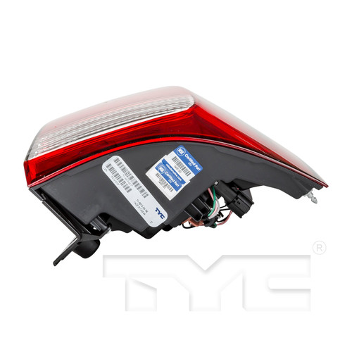 Right Outer Tail Light Assembly 11-6613-00 - bottom view