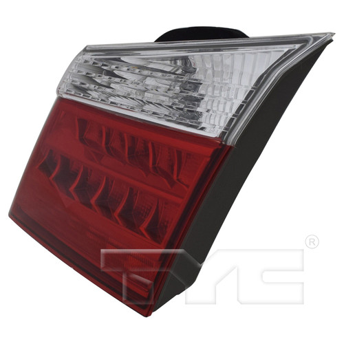Right Inner CAPA Certified Tail Light Assembly 17-5463-00-9 - angled view