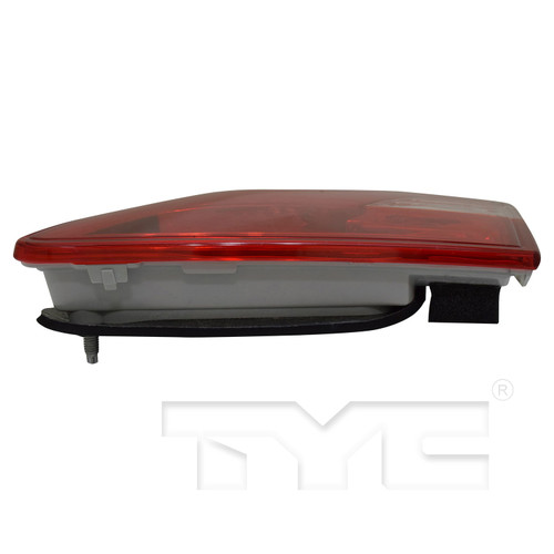 Right Inner Tail Light Assembly 17-5671-00 - bottom view