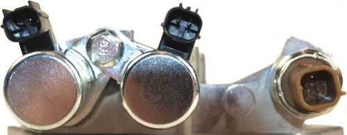 Engine Variable Valve Timing (VVT) Solenoid VTS174 - connector view