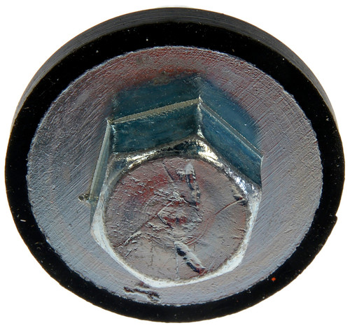 Dorman Oil Drain Plug Pilot Point Molded Gasket M14-1.50, Head Size 13mm 090-172CD - top view
