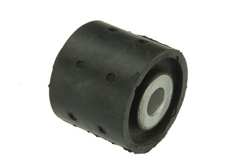 Differential Mount 33171134871 - side view