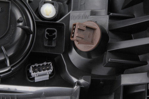 Headlight Assembly 8693584 - right view