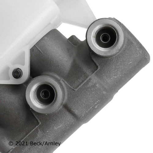 Brake Master Cylinder 072-9819 - alternate view