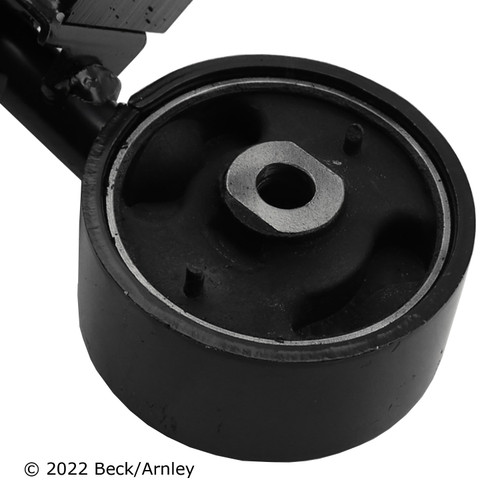 Engine Torque Strut Mount 104-1695 - angled view