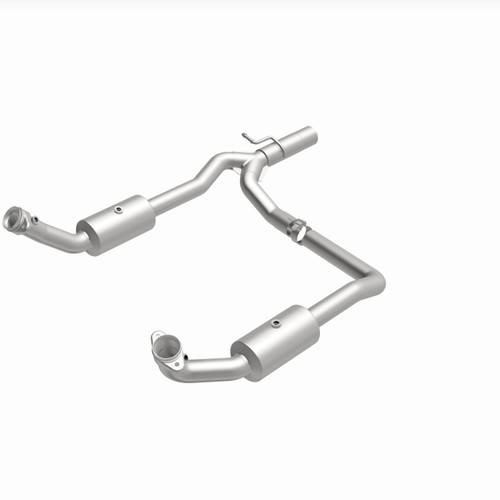 MagnaFlow California CARB Direct-Fit Catalytic Converter 5551599 for 2009-2019 Ford E-350 Super Duty 6.8L