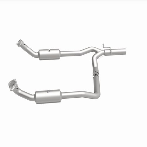 MagnaFlow California CARB Direct-Fit Catalytic Converter 5551599 for 2009-2019 Ford E-350 Super Duty 6.8L