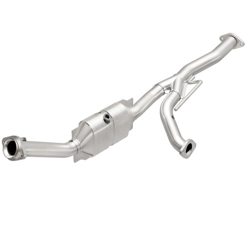 MagnaFlow 49678 OEM Grade Direct-Fit Catalytic Converter for 2007-2011 Ford Ranger