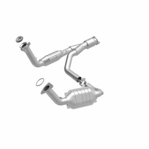 MagnaFlow HM Grade Direct-Fit Catalytic Converter 93496 for 2004-2006 Jeep Wrangler 4.0L