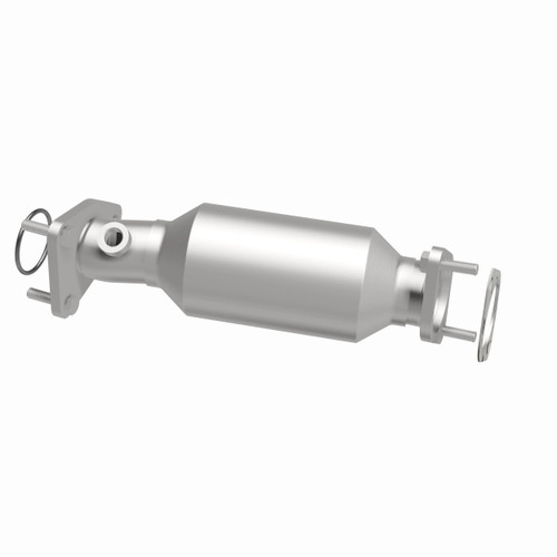 MagnaFlow OEM Grade Direct-Fit Catalytic Converter 52668 for 2005-2021 Nissan Frontier Pathfinder