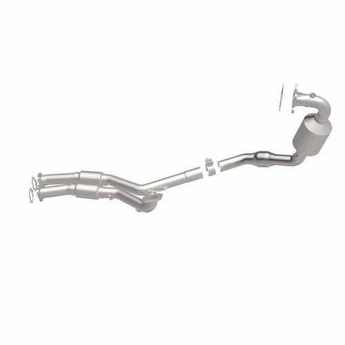 MagnaFlow California CARB Manifold Catalytic Converter 5582647 for 2012-2016 Cadillac SRX 3.6L