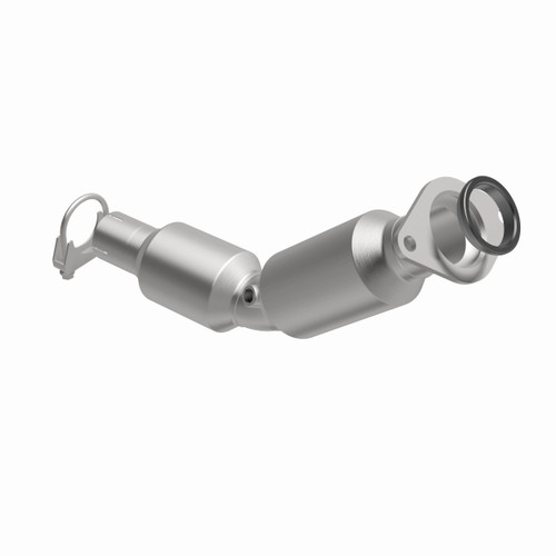 MagnaFlow California CARB Direct-Fit Catalytic Converter 5631455 for 2010-2015 Toyota Prius 1.8L