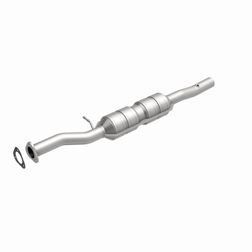 MagnaFlow HM Grade Direct-Fit Catalytic Converter 55324 for 2000-2005 Ford Excursion F-250