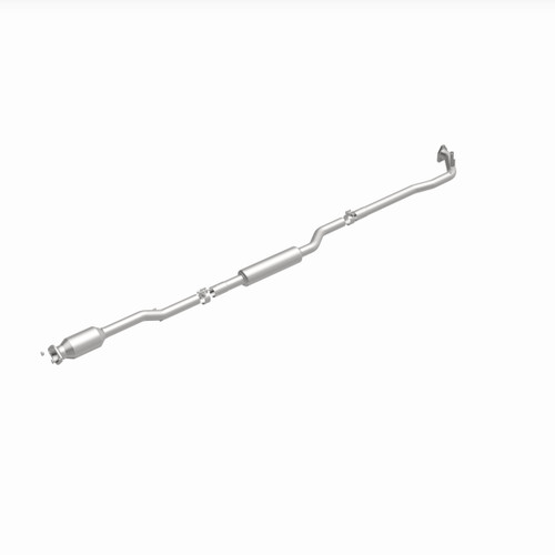 MagnaFlow 280651 OEM Grade Direct-Fit Catalytic Converter for 2014-2019 Mitsubishi Outlander