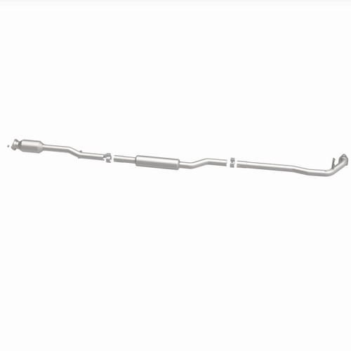 MagnaFlow 280651 OEM Grade Direct-Fit Catalytic Converter for 2014-2019 Mitsubishi Outlander