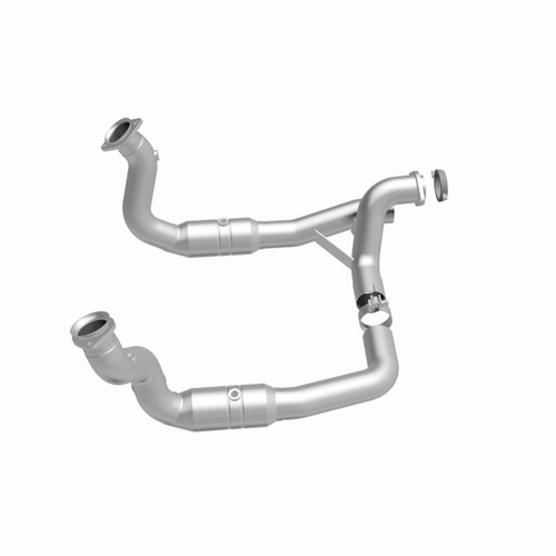 MagnaFlow OEM Grade Direct-Fit Catalytic Converter 52297 for 2011-2022 Ford F-250 F-350 Super Duty 6.2L