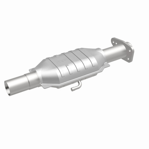 MagnaFlow 3322447 California CARB Compliant Direct-Fit Catalytic Converter for 1980-1990 GM