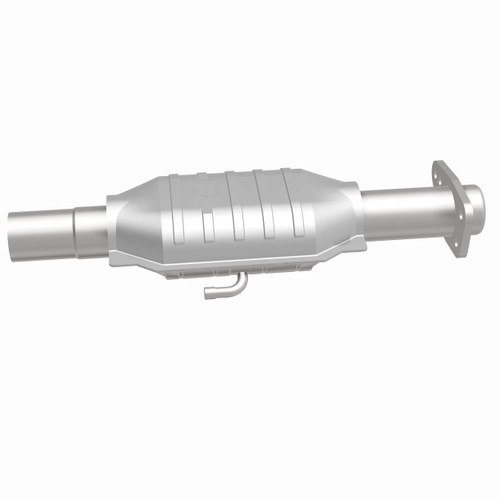 MagnaFlow 3322447 California CARB Compliant Direct-Fit Catalytic Converter for 1980-1990 GM