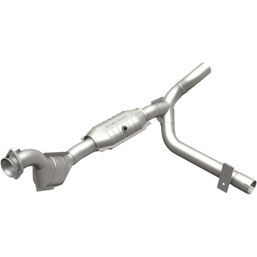 MagnaFlow OEM Grade Direct-Fit Catalytic Converter 51839 for 2001-2004 Ford Expedition F-150
