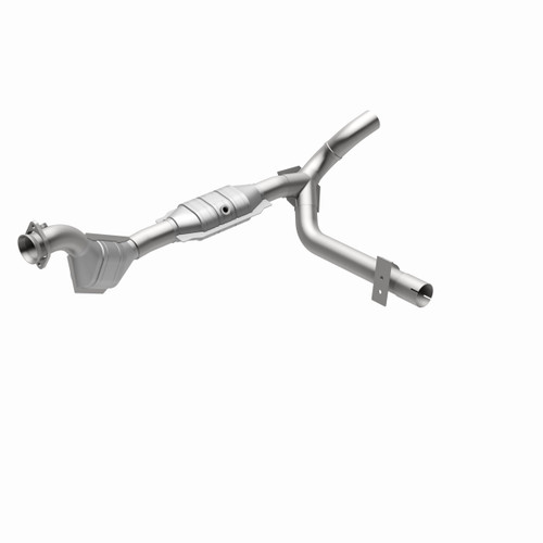 MagnaFlow OEM Grade Direct-Fit Catalytic Converter 51839 for 2001-2004 Ford Expedition F-150