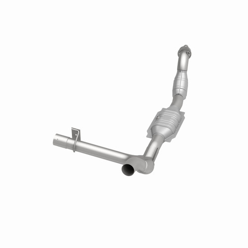 MagnaFlow OEM Grade Direct-Fit Catalytic Converter 51839 for 2001-2004 Ford Expedition F-150